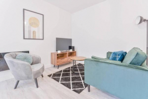 Pass the Keys Flat 7 · Exquisite Large 1 bedStudio Sanctuary